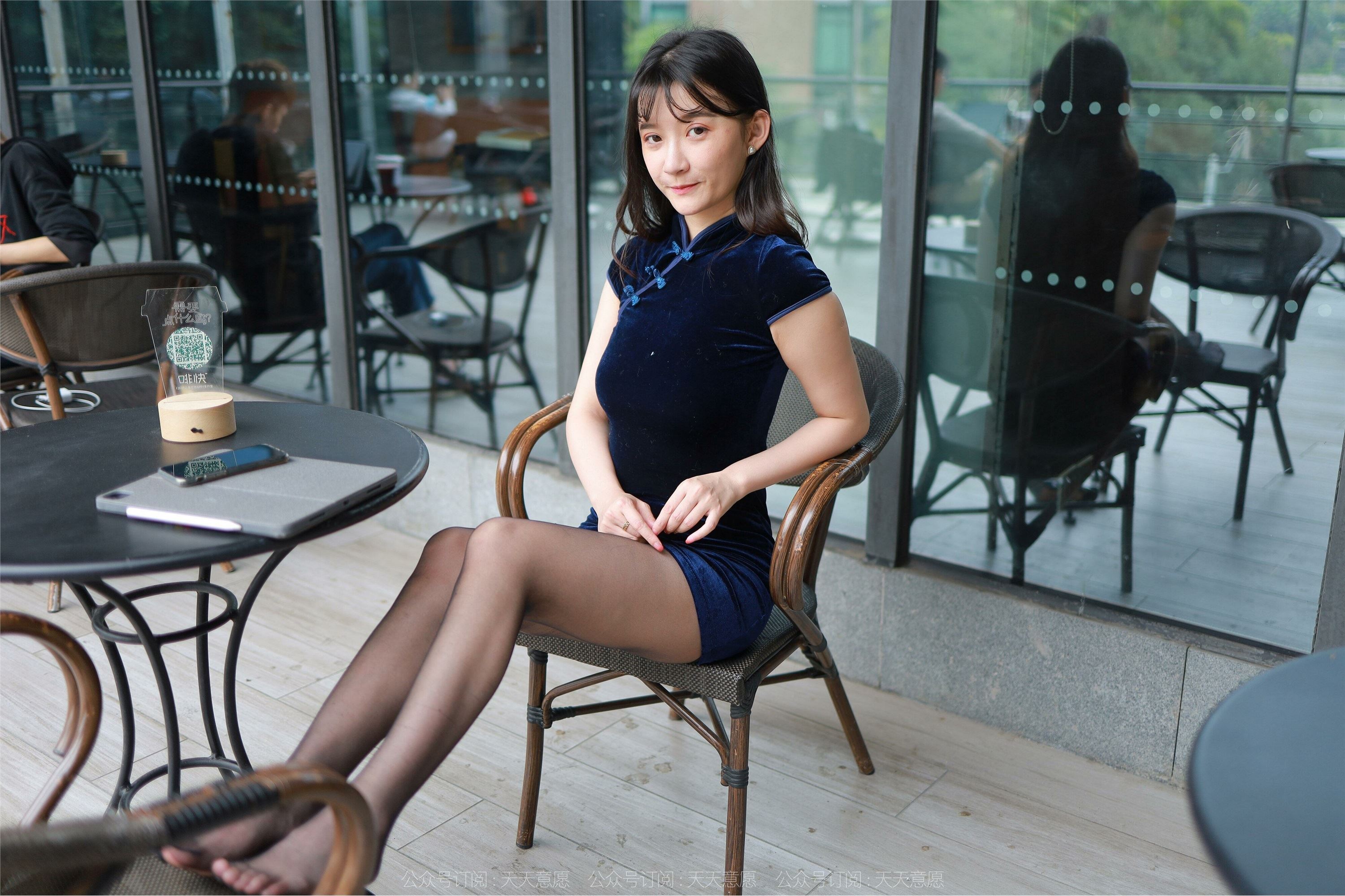 IESS异思趣向  2022.05.04 丝享家 1078：秋秋《高叉旗袍嘿丝》